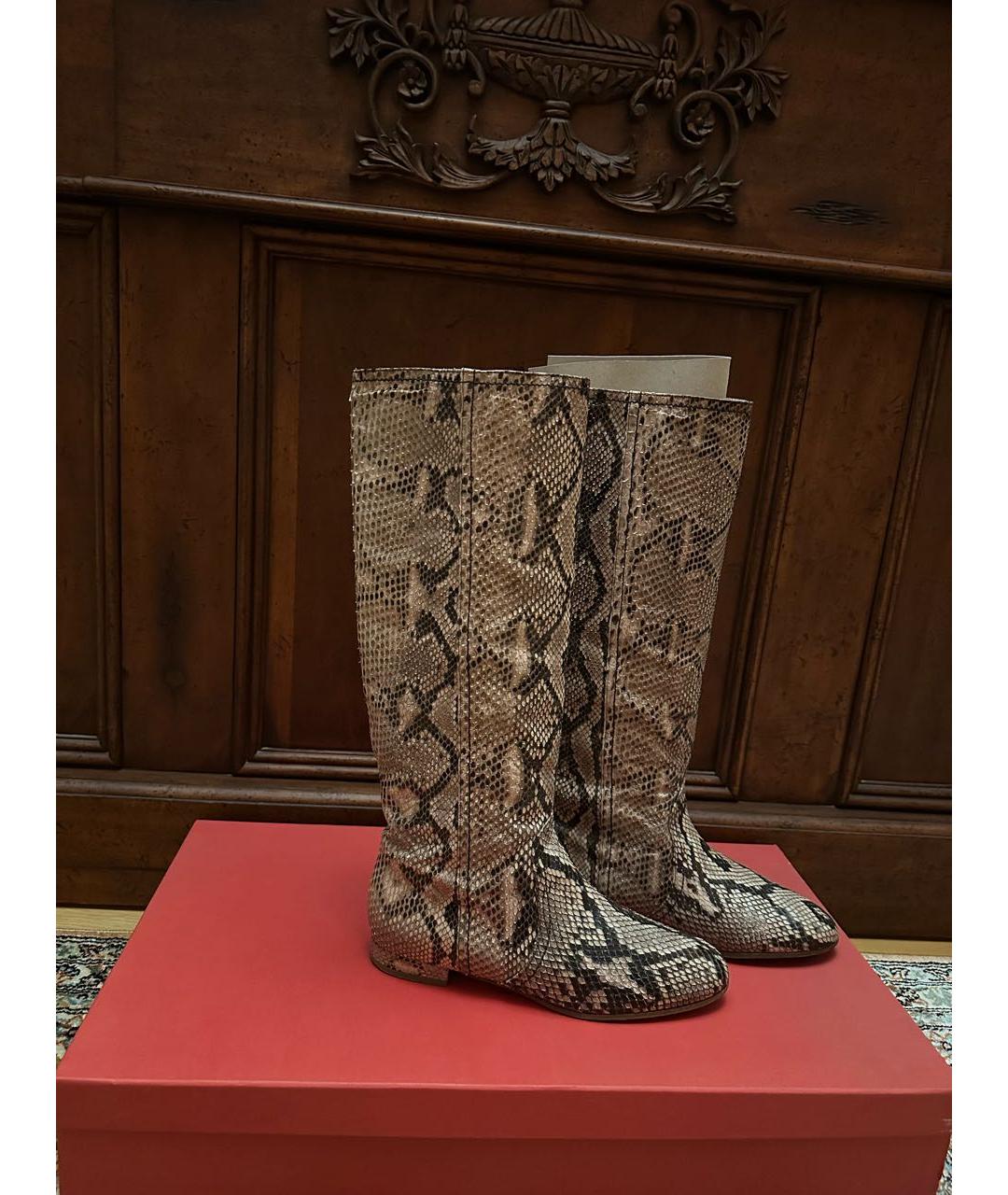 VALENTINO Бежевые сапоги из кожи питона, фото 8