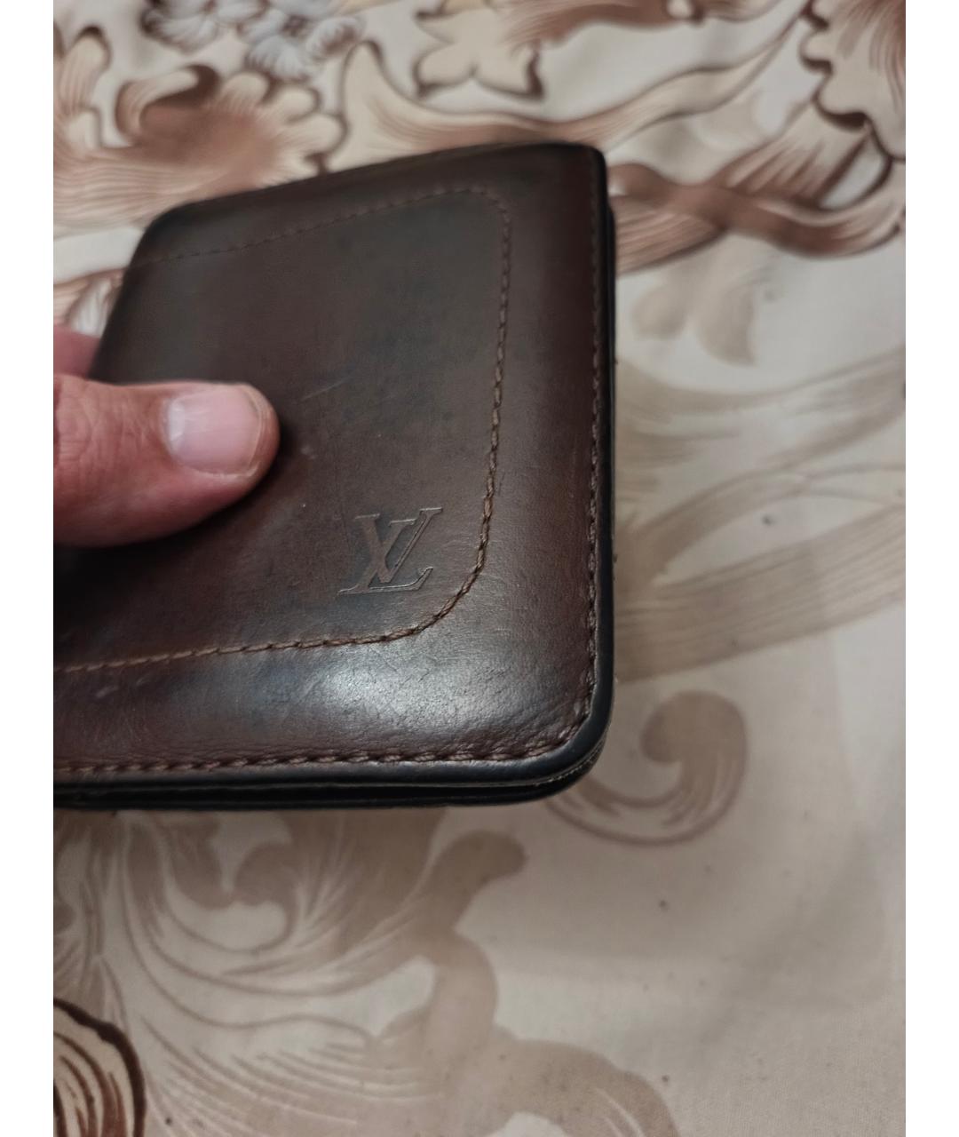LOUIS VUITTON Коричневый кожаный кошелек, фото 8