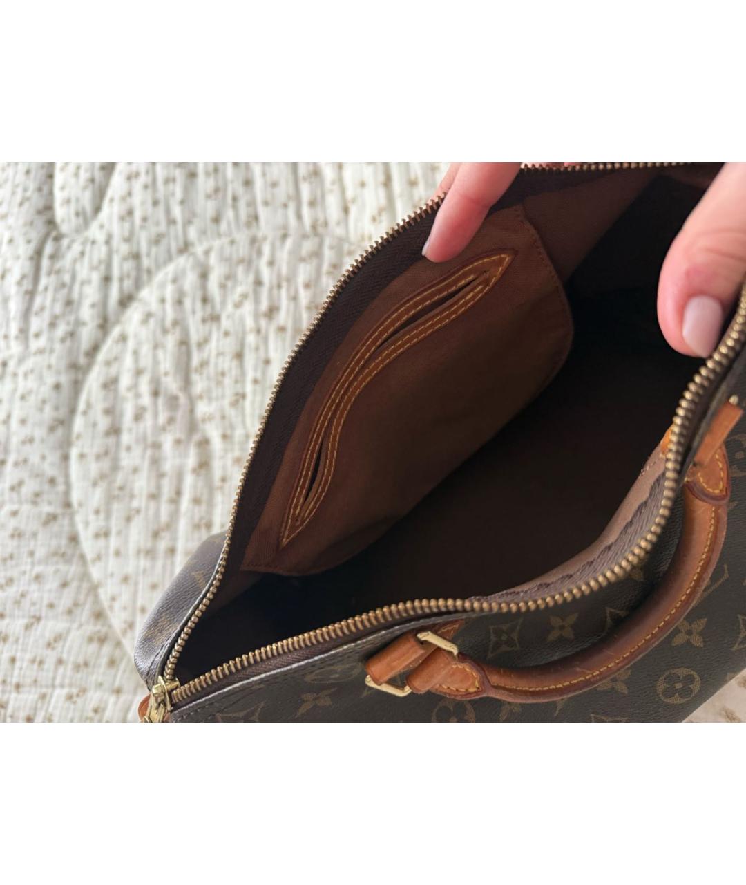 LOUIS VUITTON Кожаная сумка с короткими ручками, фото 4