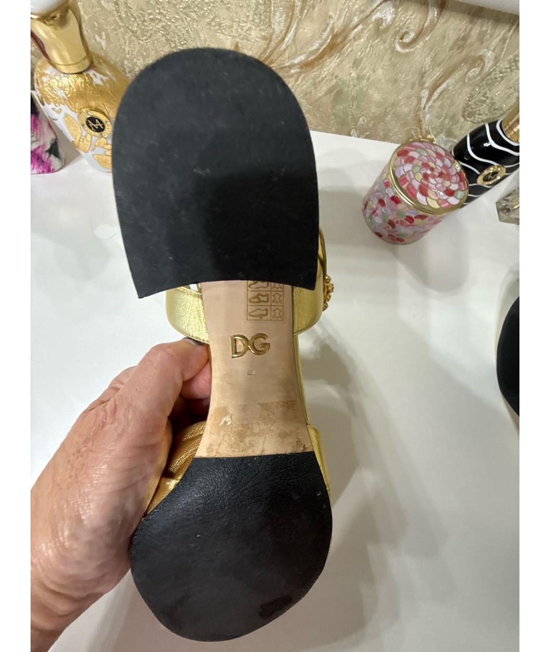 DOLCE&GABBANA Золотые кожаные босоножки, фото 8