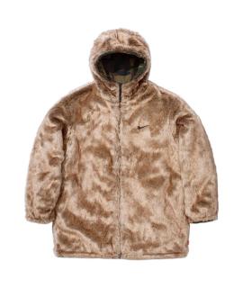 SUPREME Пальто