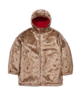 SUPREME Пальто