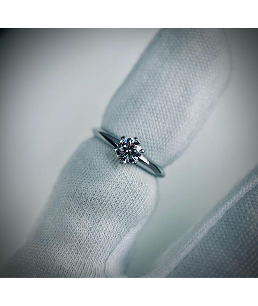 TIFFANY&CO Белое платиновое кольцо, фото 6