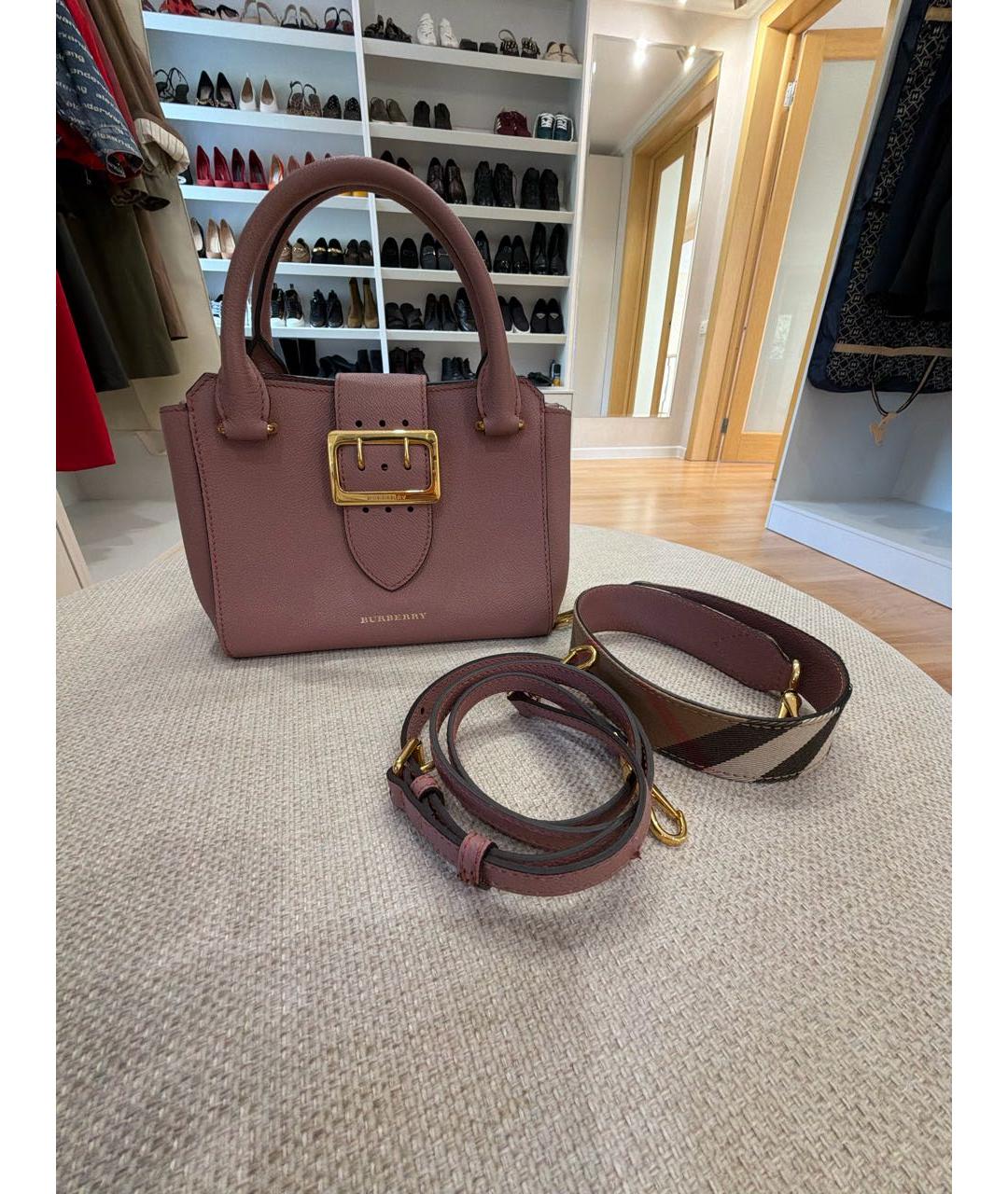 BURBERRY Розовая кожаная сумка с короткими ручками, фото 5