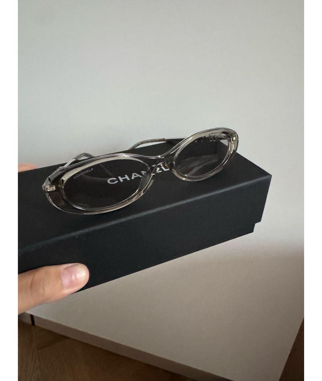 CHANEL Серые пластиковые солнцезащитные очки, фото 4