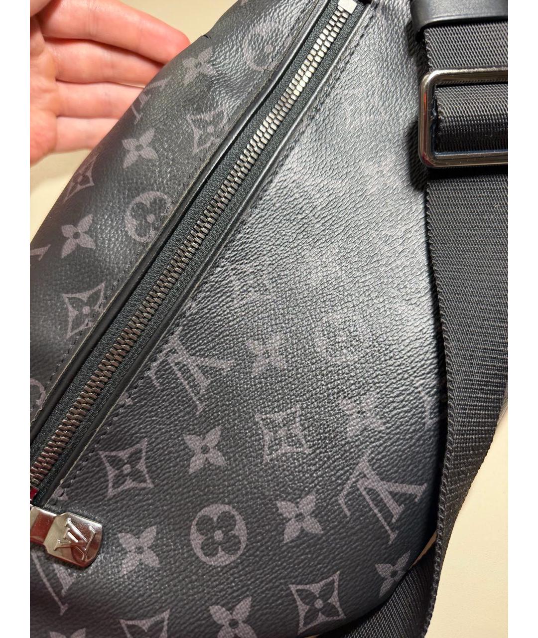 LOUIS VUITTON Антрацитовая поясная сумка из канвы, фото 7
