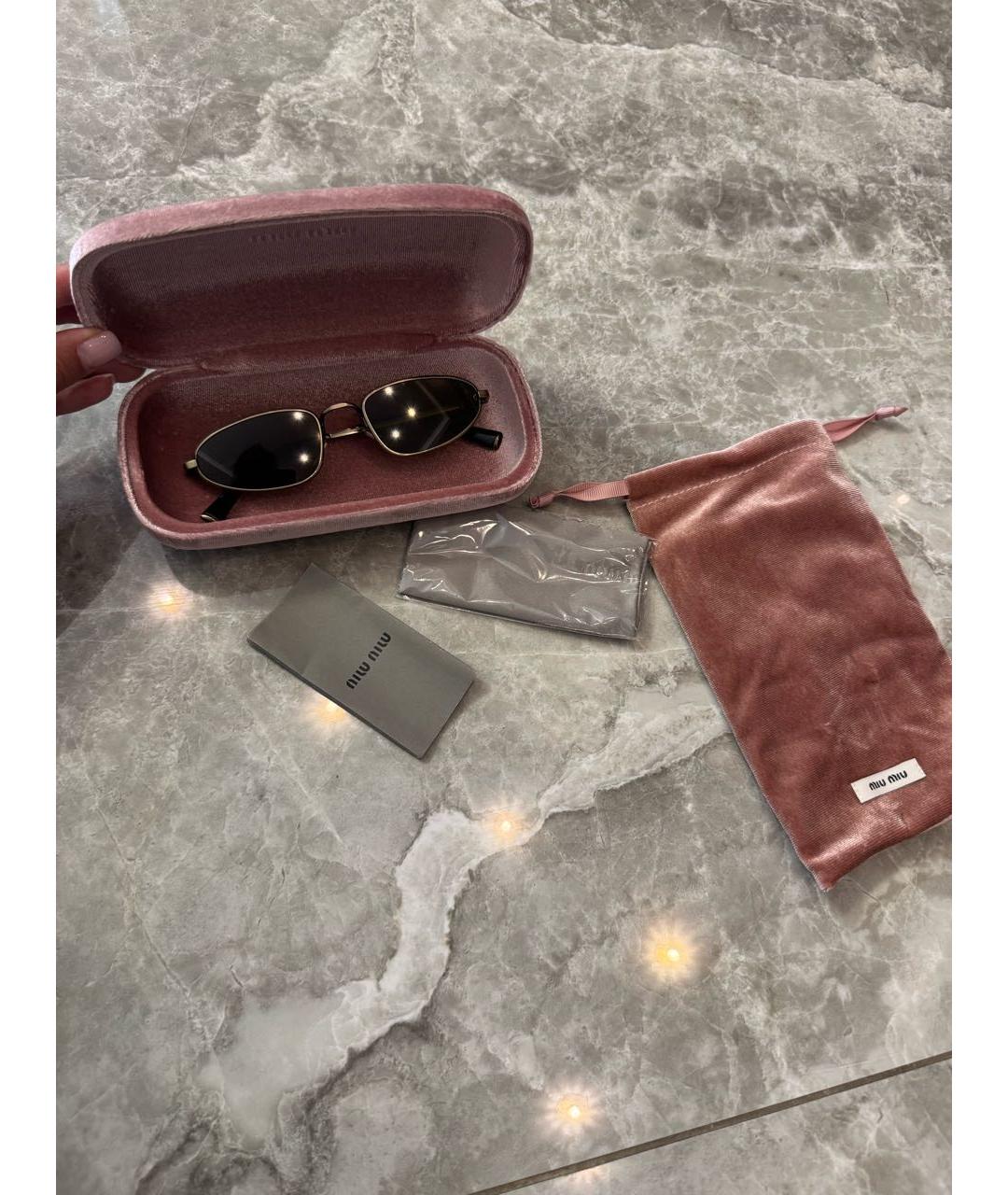 MIU MIU Золотые металлические солнцезащитные очки, фото 3