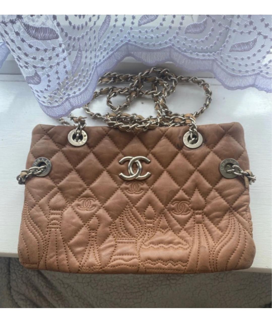 CHANEL Коричневая кожаная сумка через плечо, фото 6