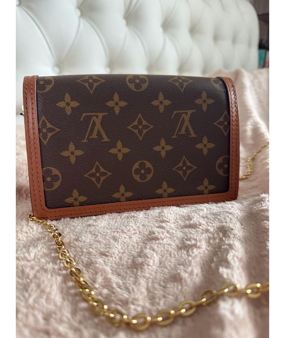 LOUIS VUITTON Коричневая сумка через плечо из канвы, фото 3
