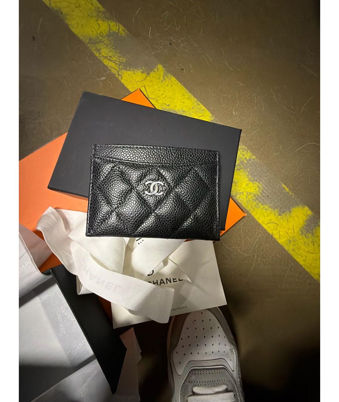 CHANEL Черный кожаный кардхолдер, фото 5