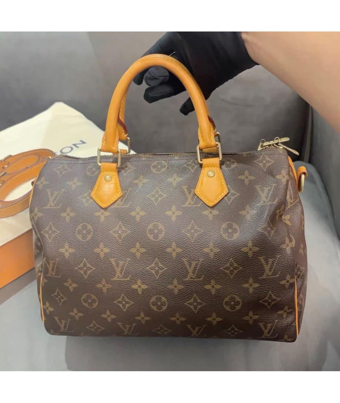 LOUIS VUITTON Коричневая кожаная сумка через плечо, фото 2