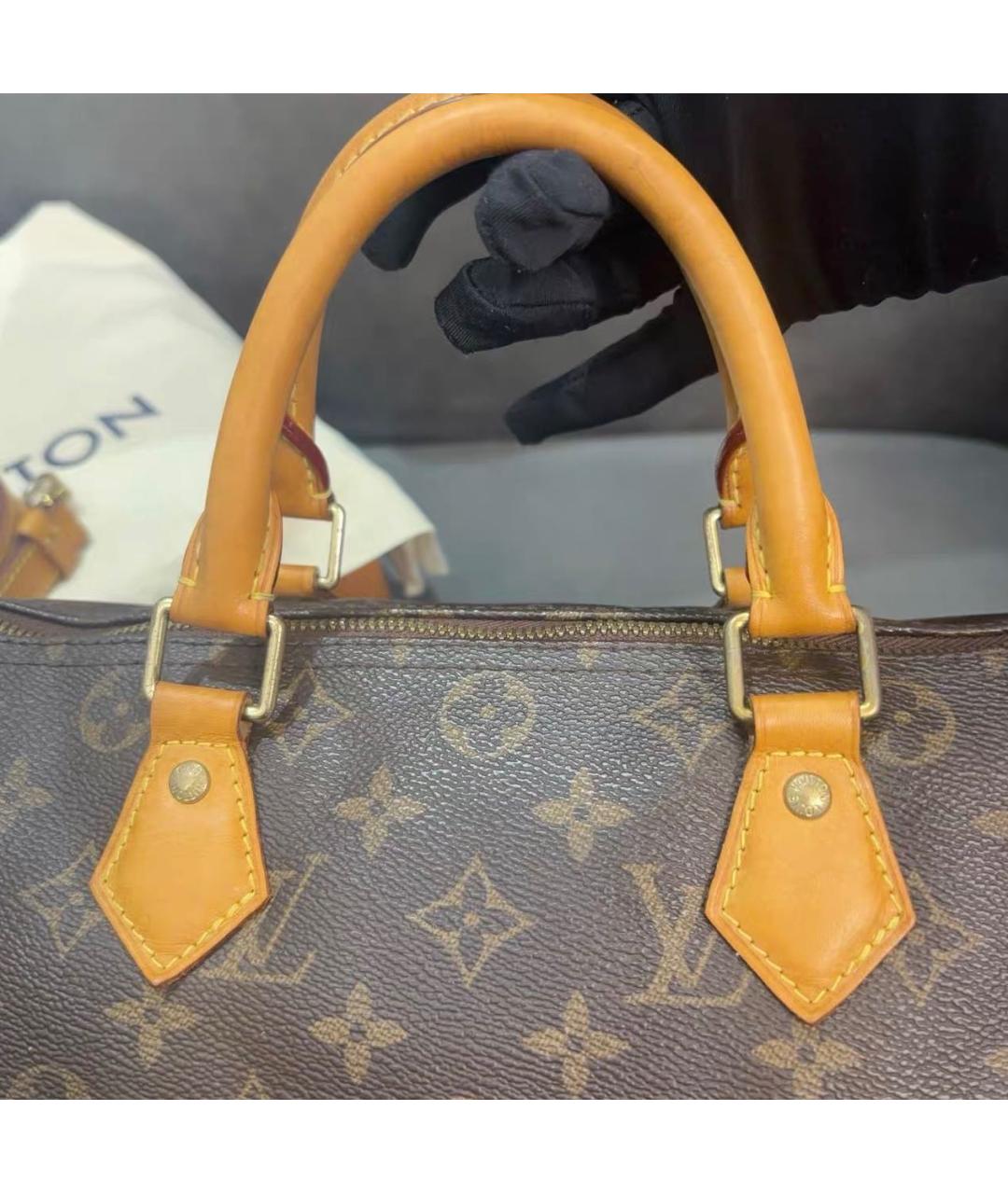 LOUIS VUITTON Коричневая кожаная сумка через плечо, фото 3