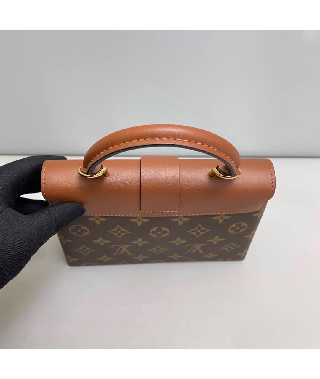 LOUIS VUITTON Коричневая кожаная сумка через плечо, фото 6