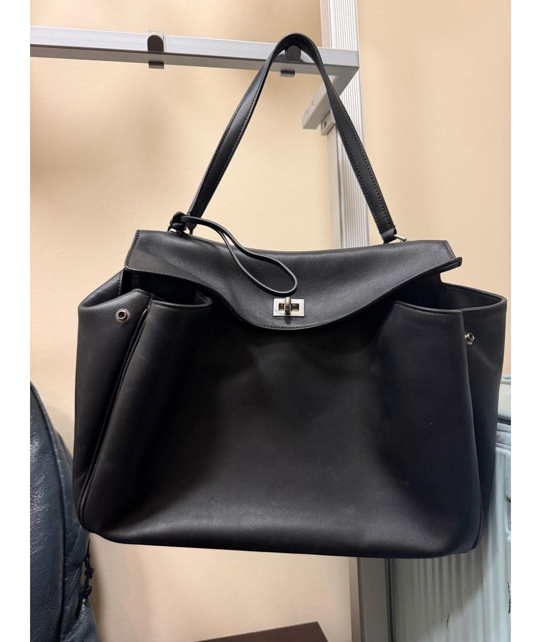 BALENCIAGA Черная кожаная сумка через плечо, фото 2