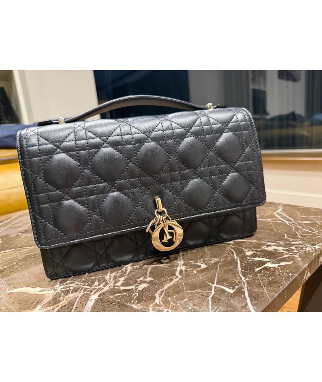 CHRISTIAN DIOR Черная кожаная сумка с короткими ручками, фото 6