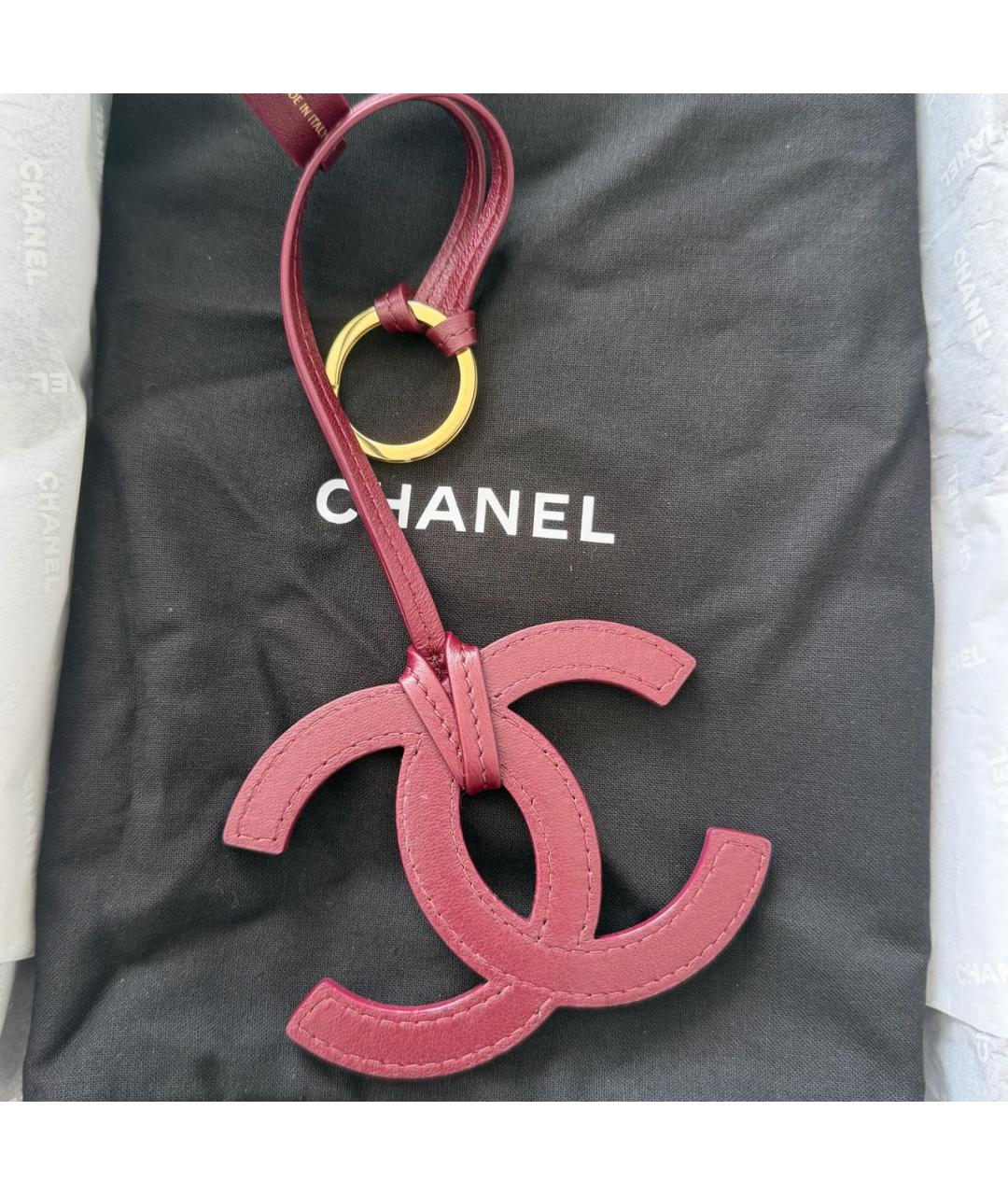 CHANEL Бордовый брелок, фото 3