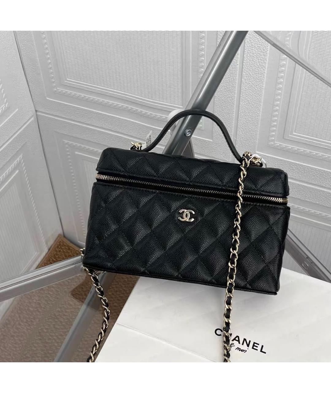 CHANEL Черная кожаная сумка через плечо, фото 8