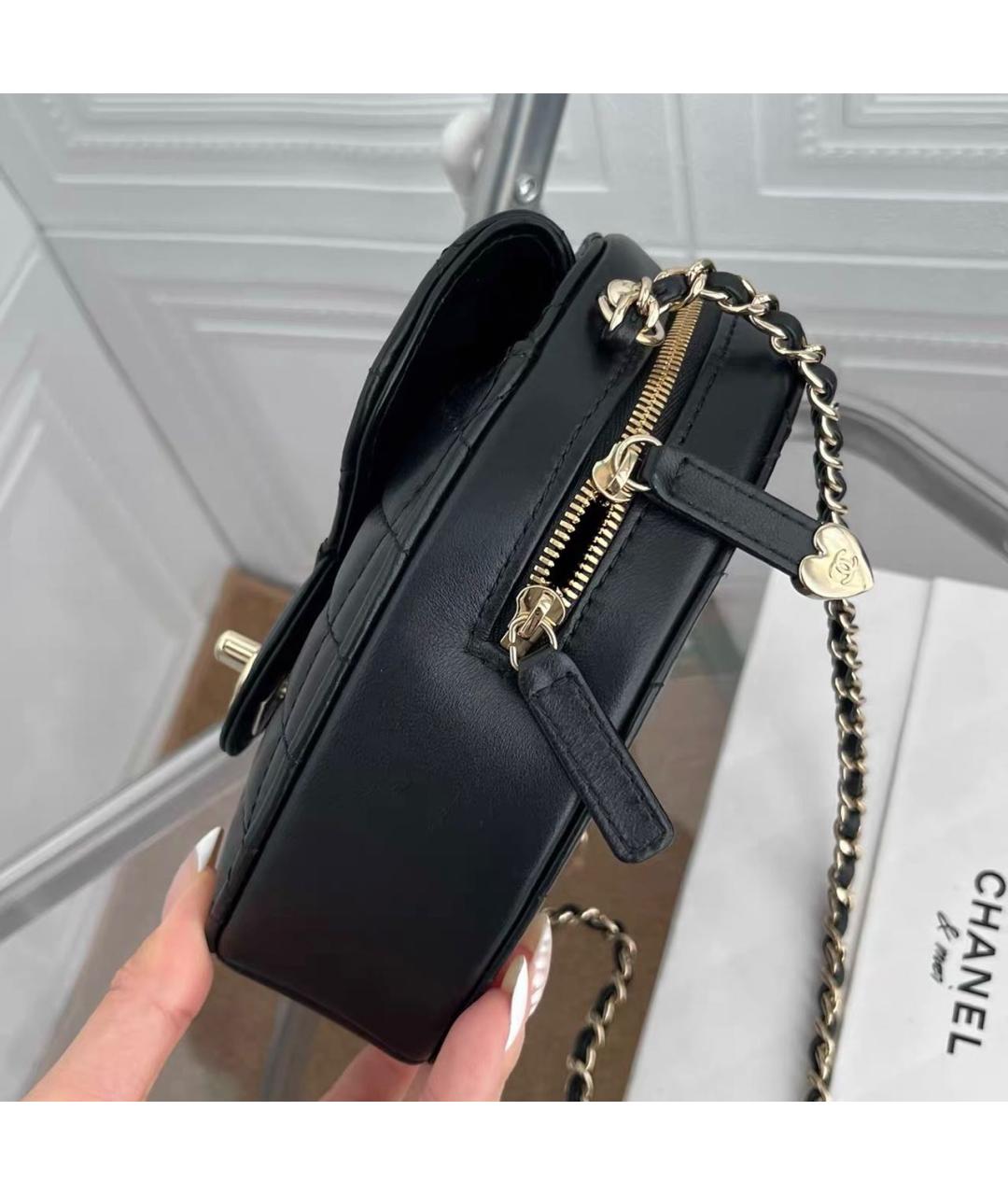 CHANEL Черная кожаная сумка через плечо, фото 3