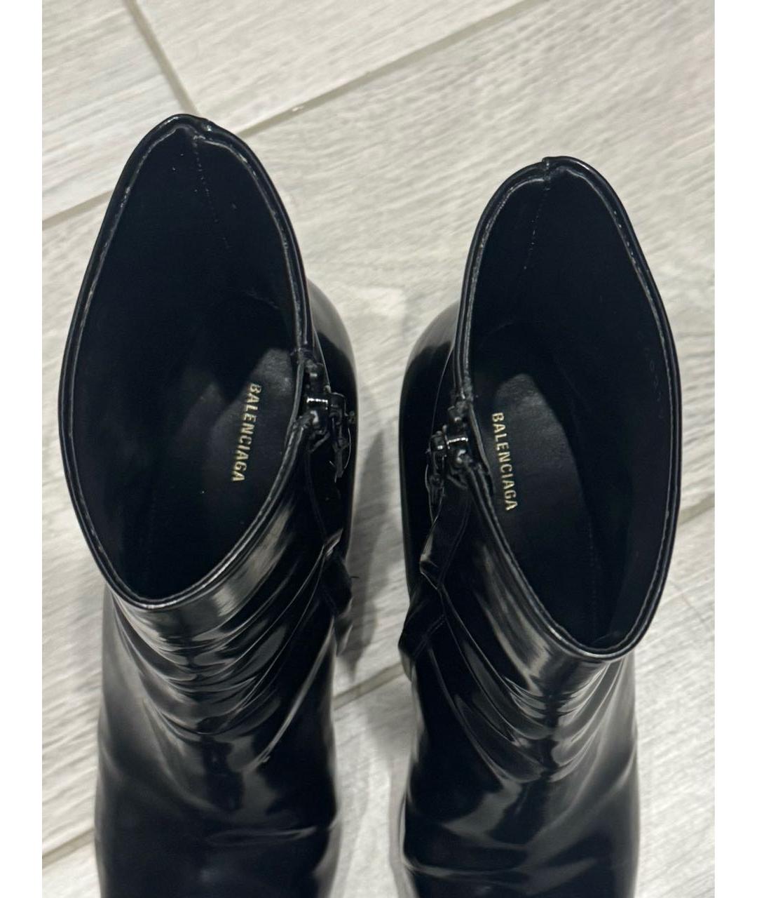 BALENCIAGA Черные ботильоны из лакированной кожи, фото 3