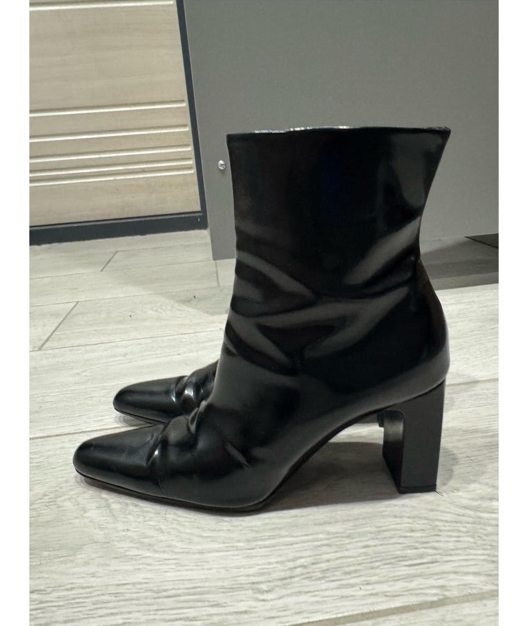 BALENCIAGA Черные ботильоны из лакированной кожи, фото 6