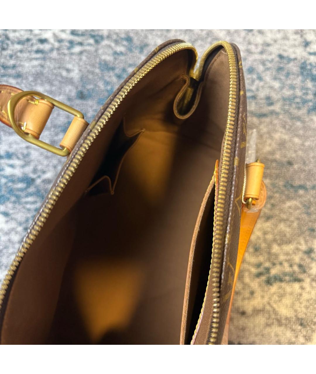 LOUIS VUITTON Коричневая сумка с короткими ручками из канвы, фото 4