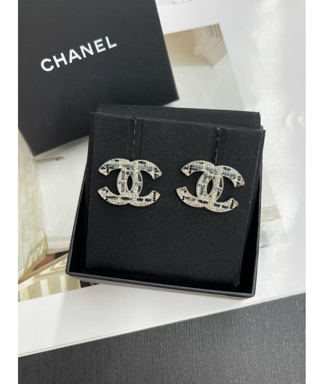 CHANEL Золотые металлические серьги, фото 2