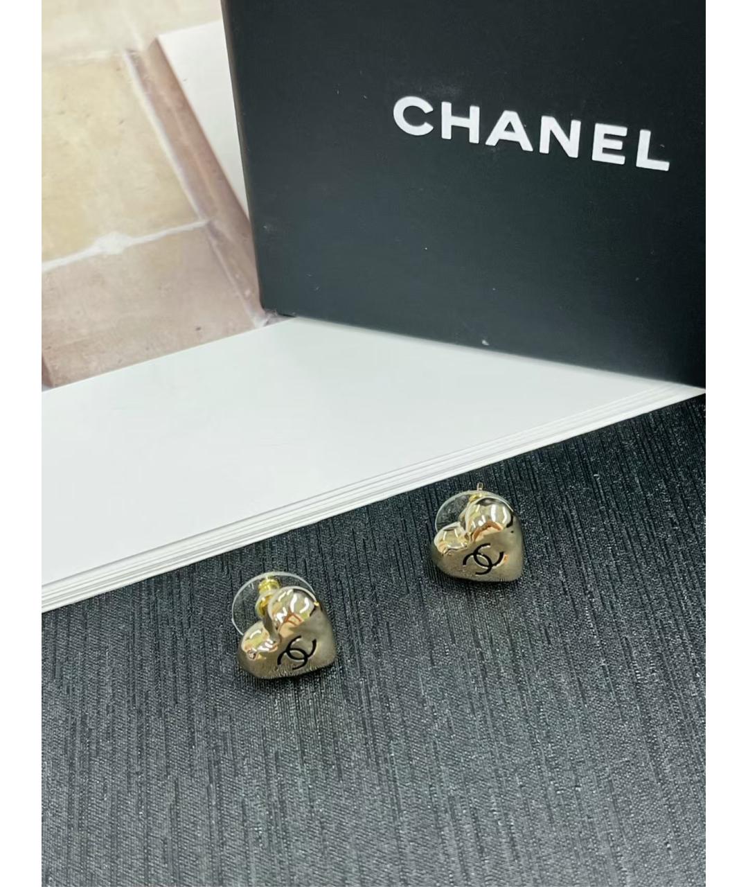 CHANEL Золотые металлические серьги, фото 2