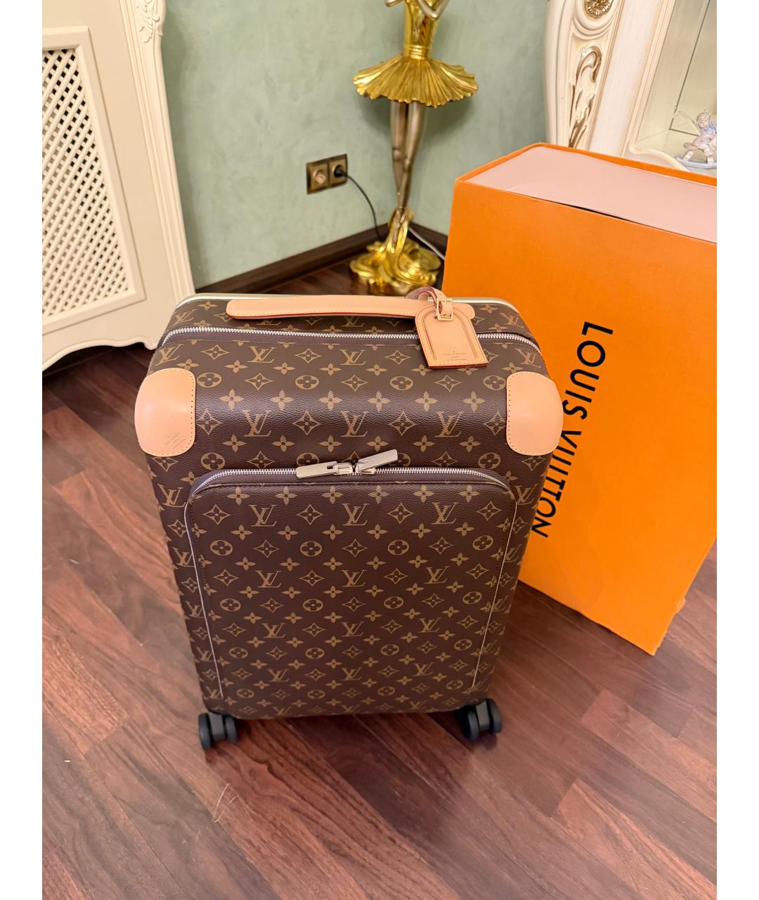 LOUIS VUITTON Коричневый чемодан из канвы, фото 4