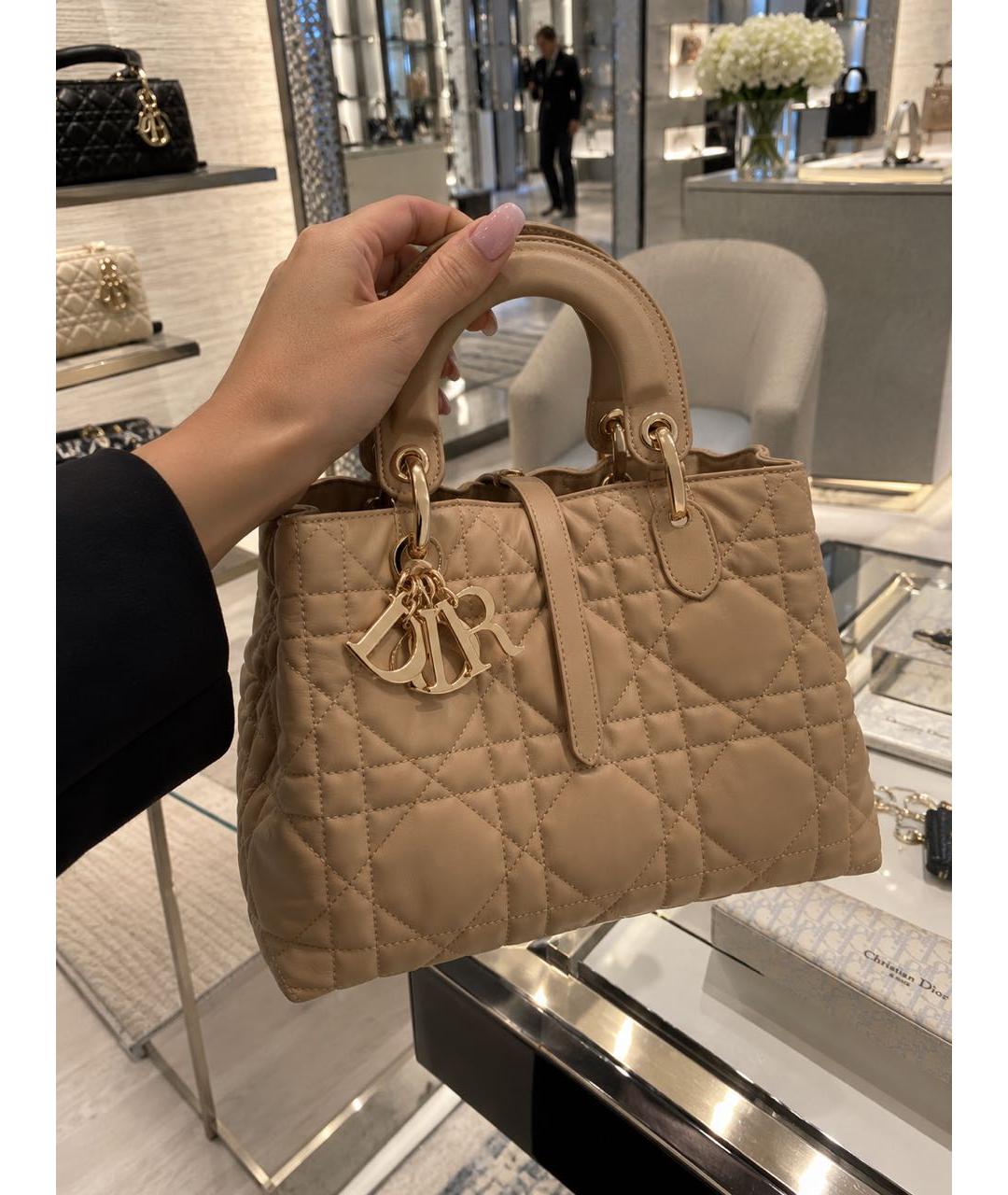 CHRISTIAN DIOR Бежевая кожаная сумка с короткими ручками, фото 4