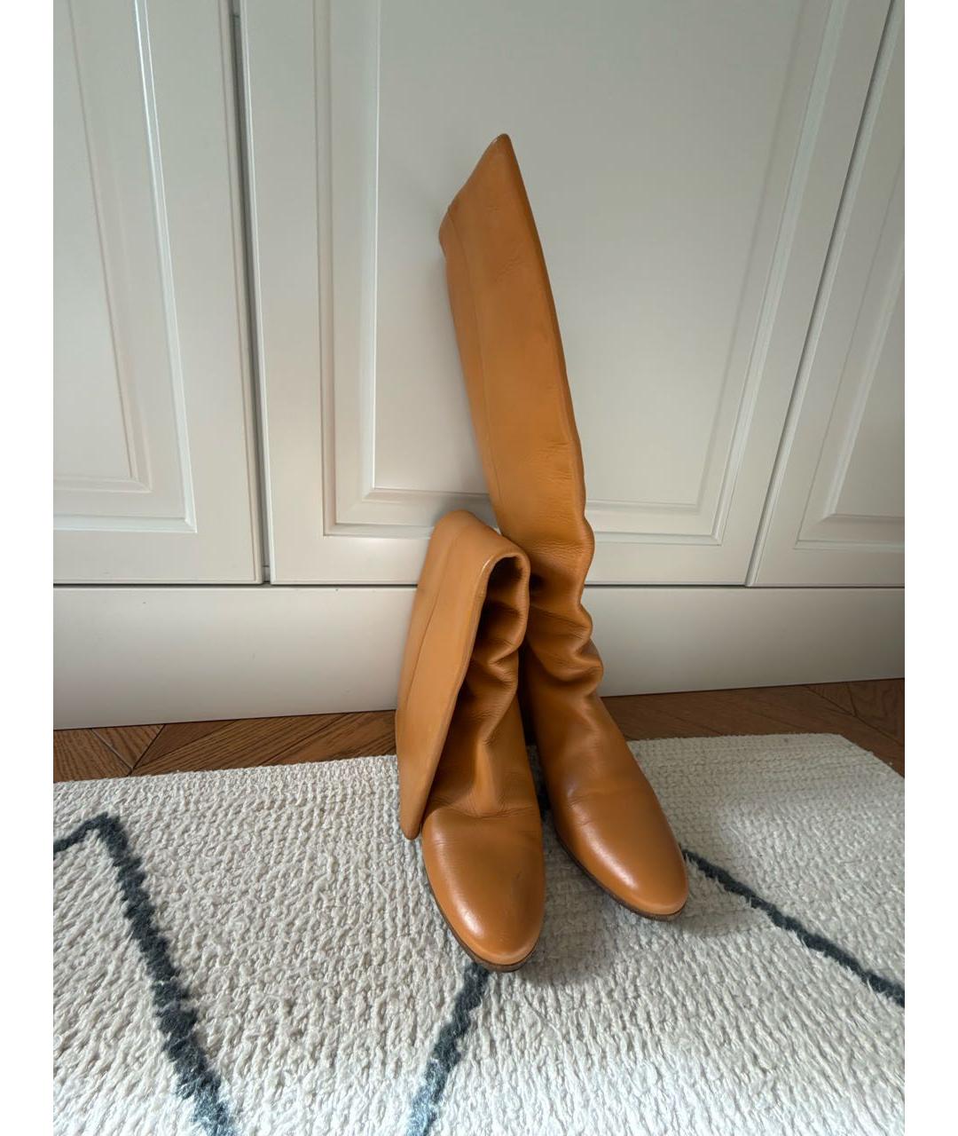 MAISON MARGIELA Горчичные кожаные сапоги, фото 2