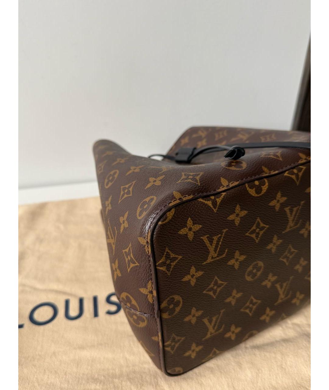 LOUIS VUITTON Коричневая кожаная сумка через плечо, фото 8