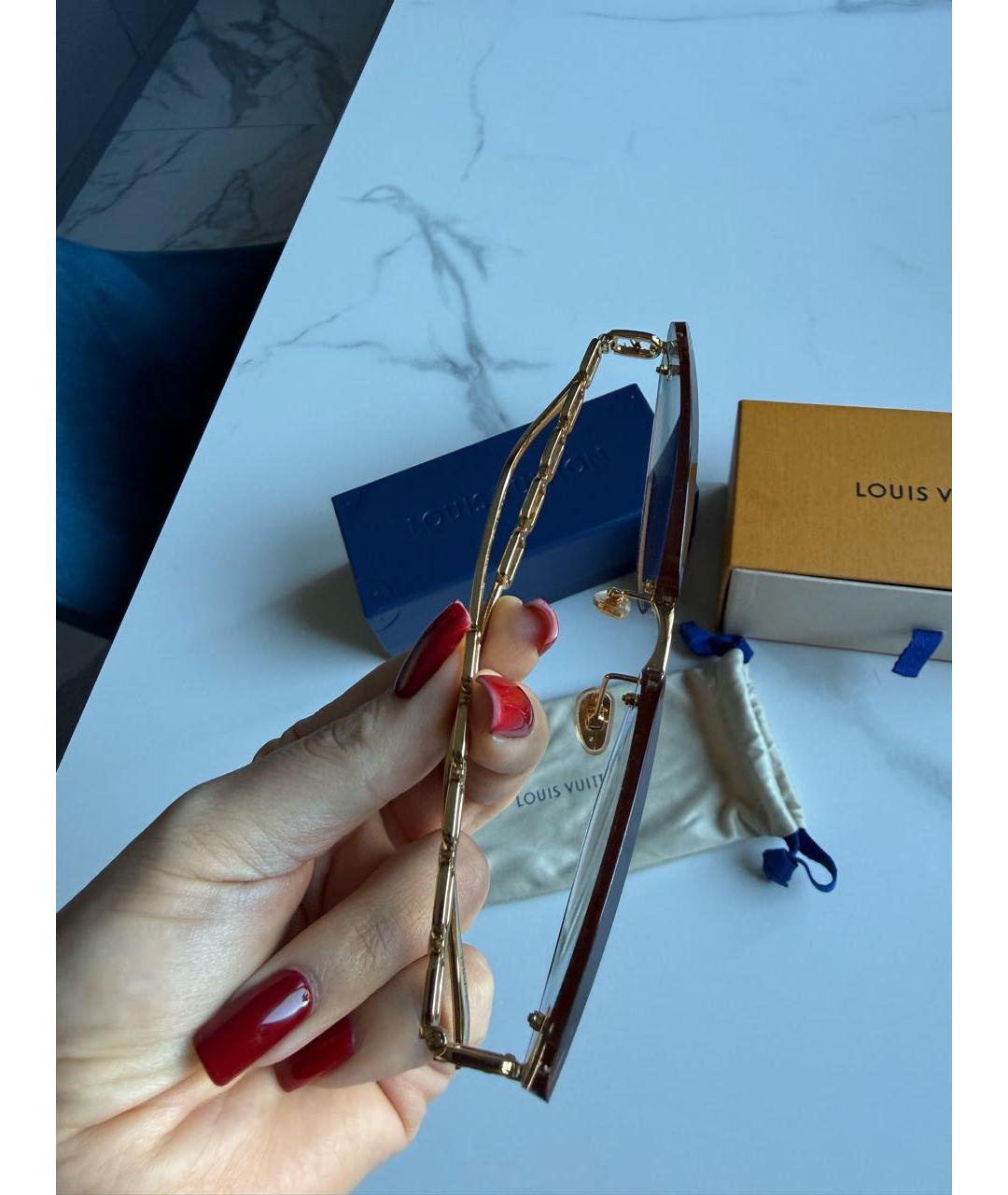 LOUIS VUITTON Золотые металлические солнцезащитные очки, фото 5