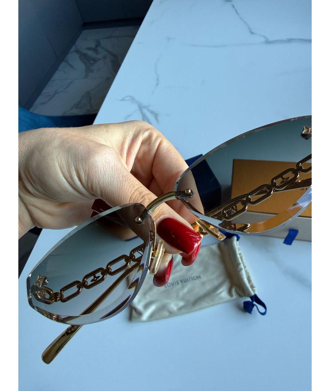 LOUIS VUITTON Золотые металлические солнцезащитные очки, фото 2