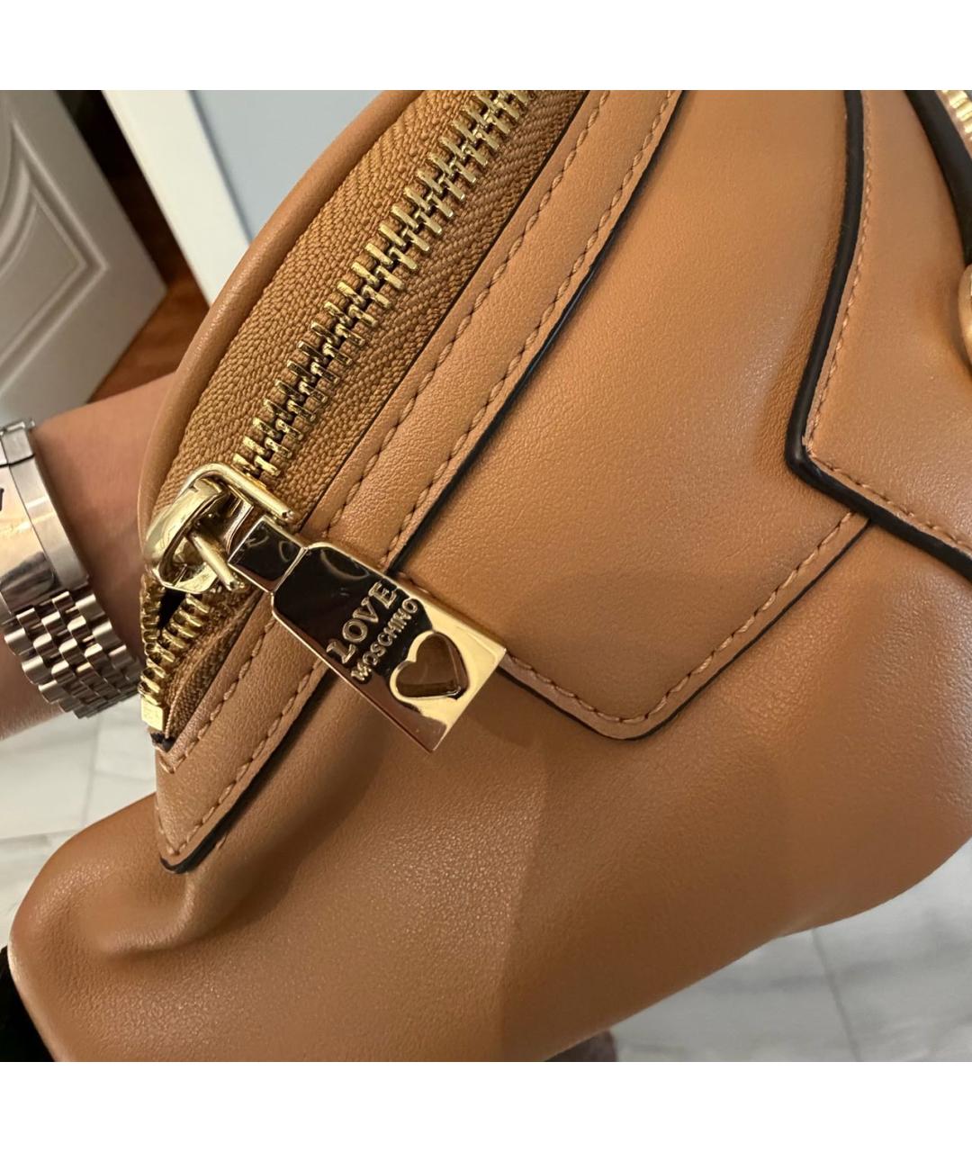 LOVE MOSCHINO Бежевая поясная сумка, фото 7