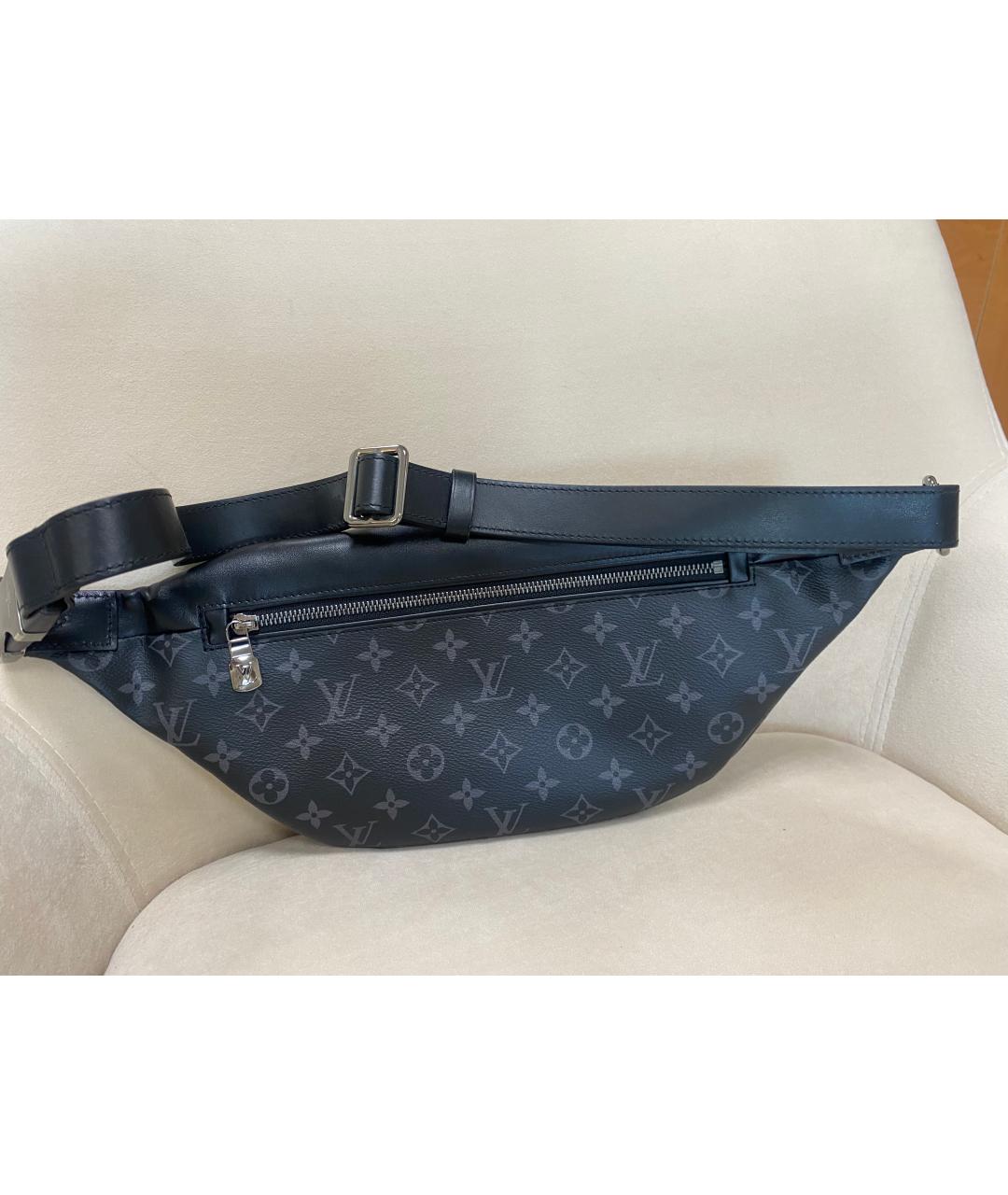 LOUIS VUITTON Черная кожаная поясная сумка, фото 2