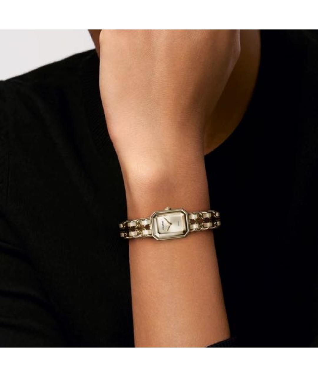CHANEL Золотые кожаные часы, фото 3