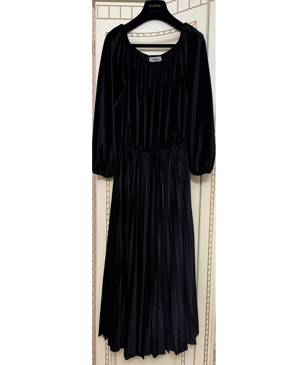 VALENTINO Черное бархатное вечернее платье, фото 2