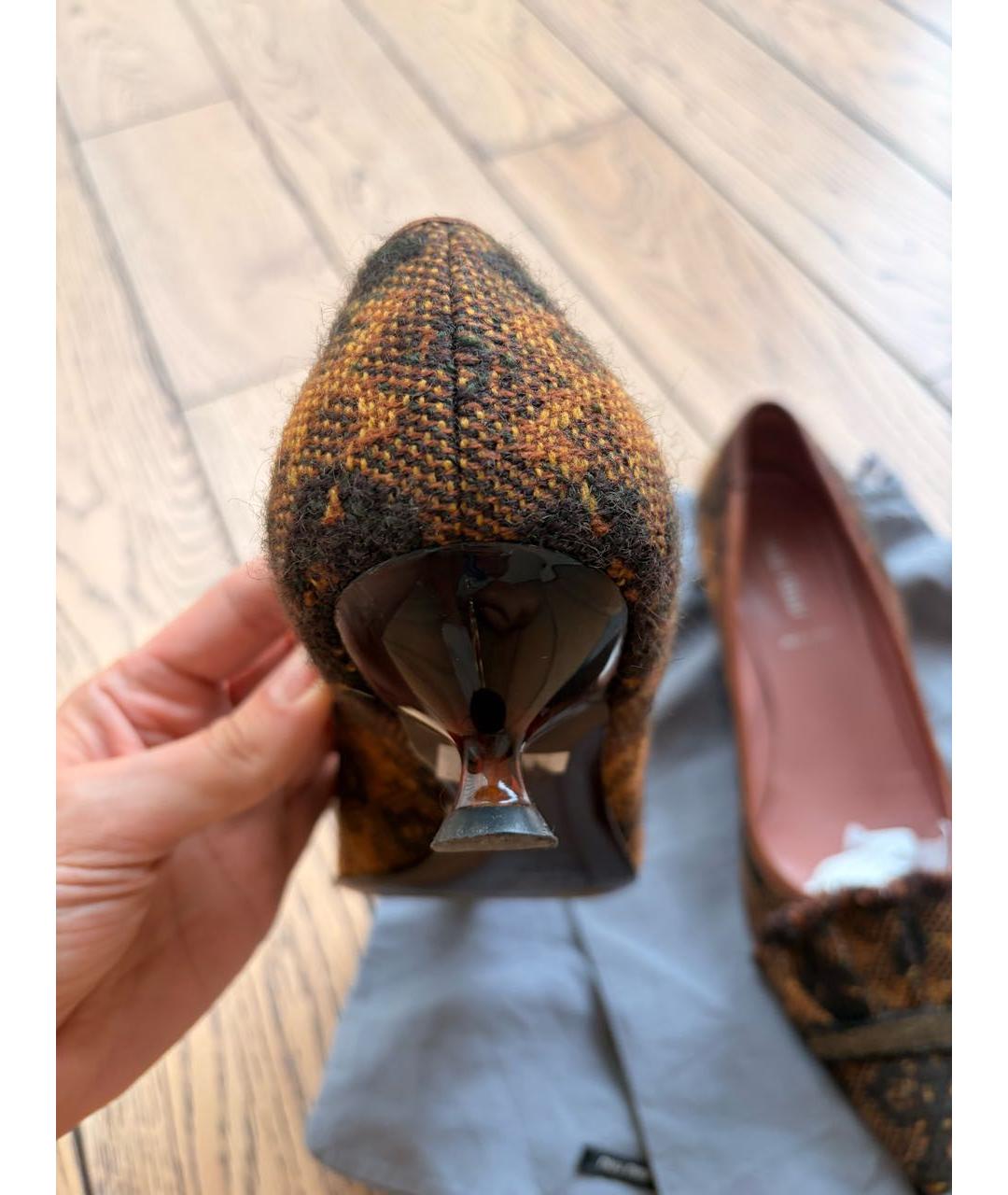 MIU MIU Коричневые текстильные туфли, фото 4