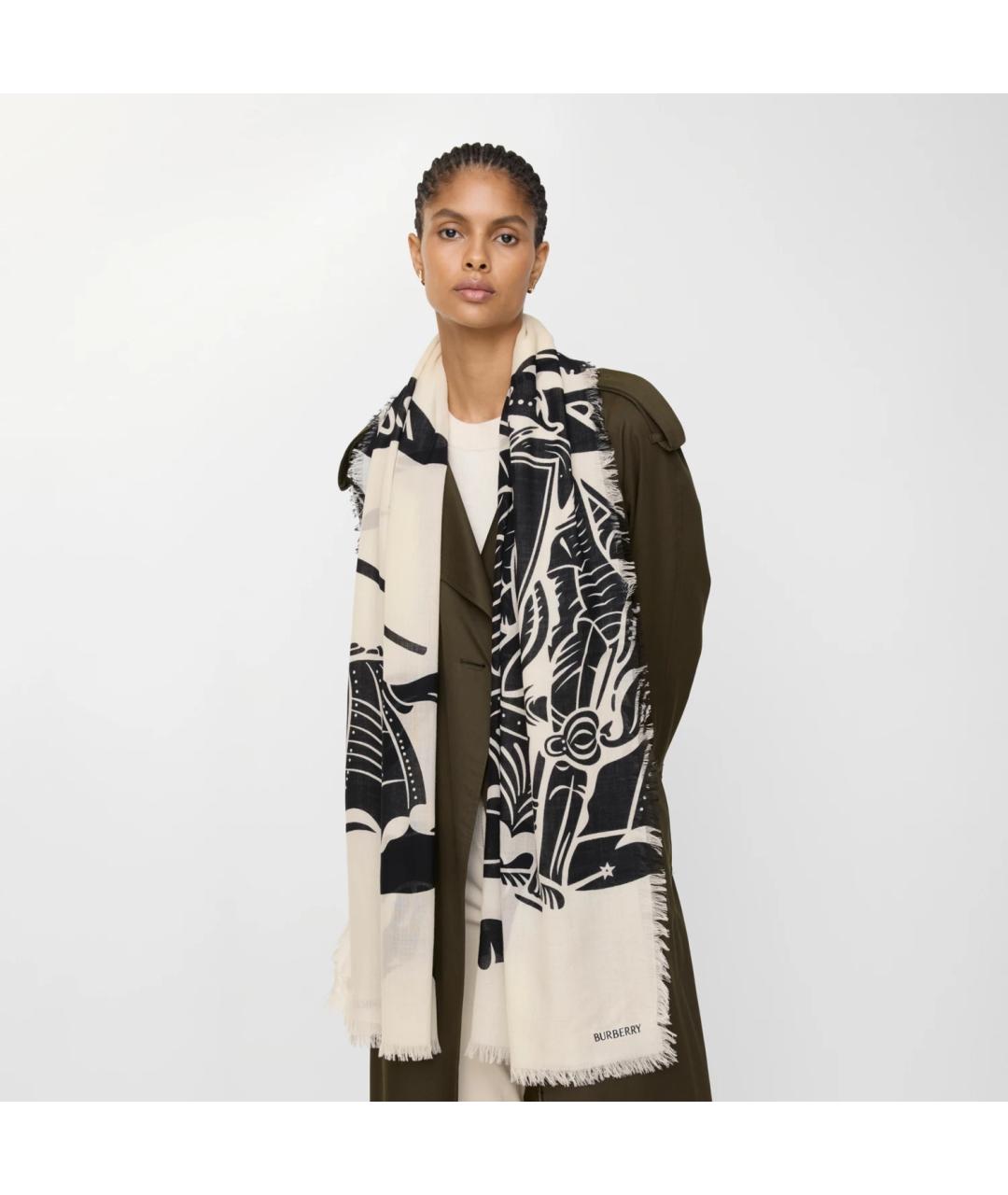 BURBERRY Бежевый шерстяной шарф, фото 4