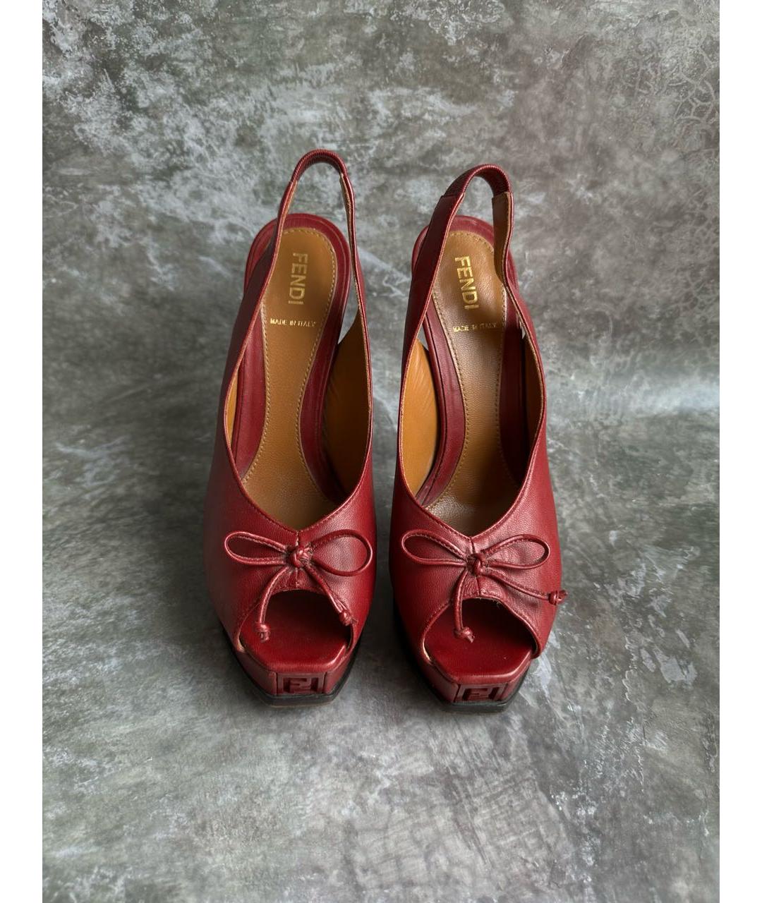 FENDI Красные кожаные босоножки, фото 3