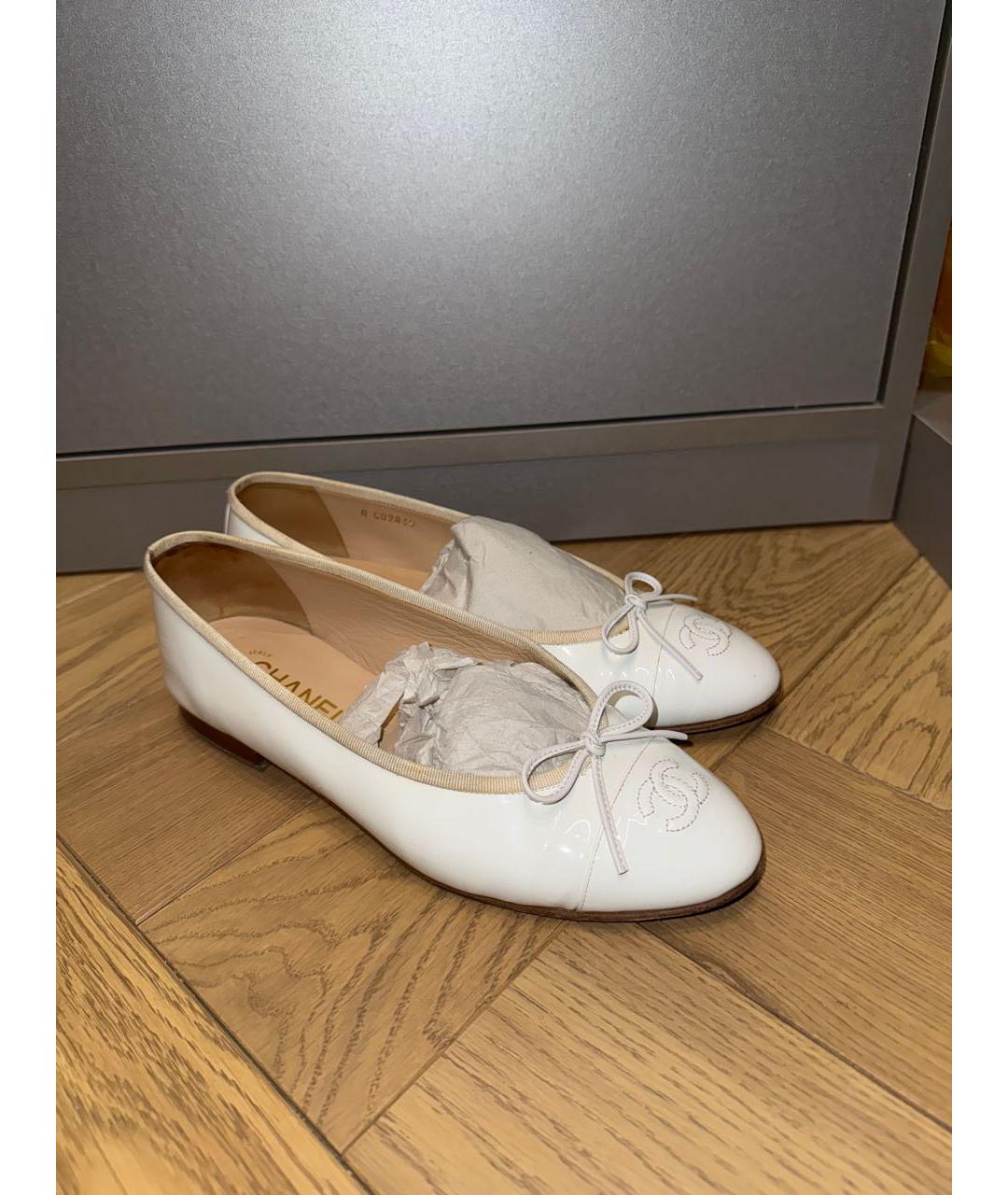 CHANEL Белые кожаные балетки, фото 6