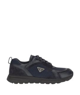 PRADA Низкие кроссовки / кеды