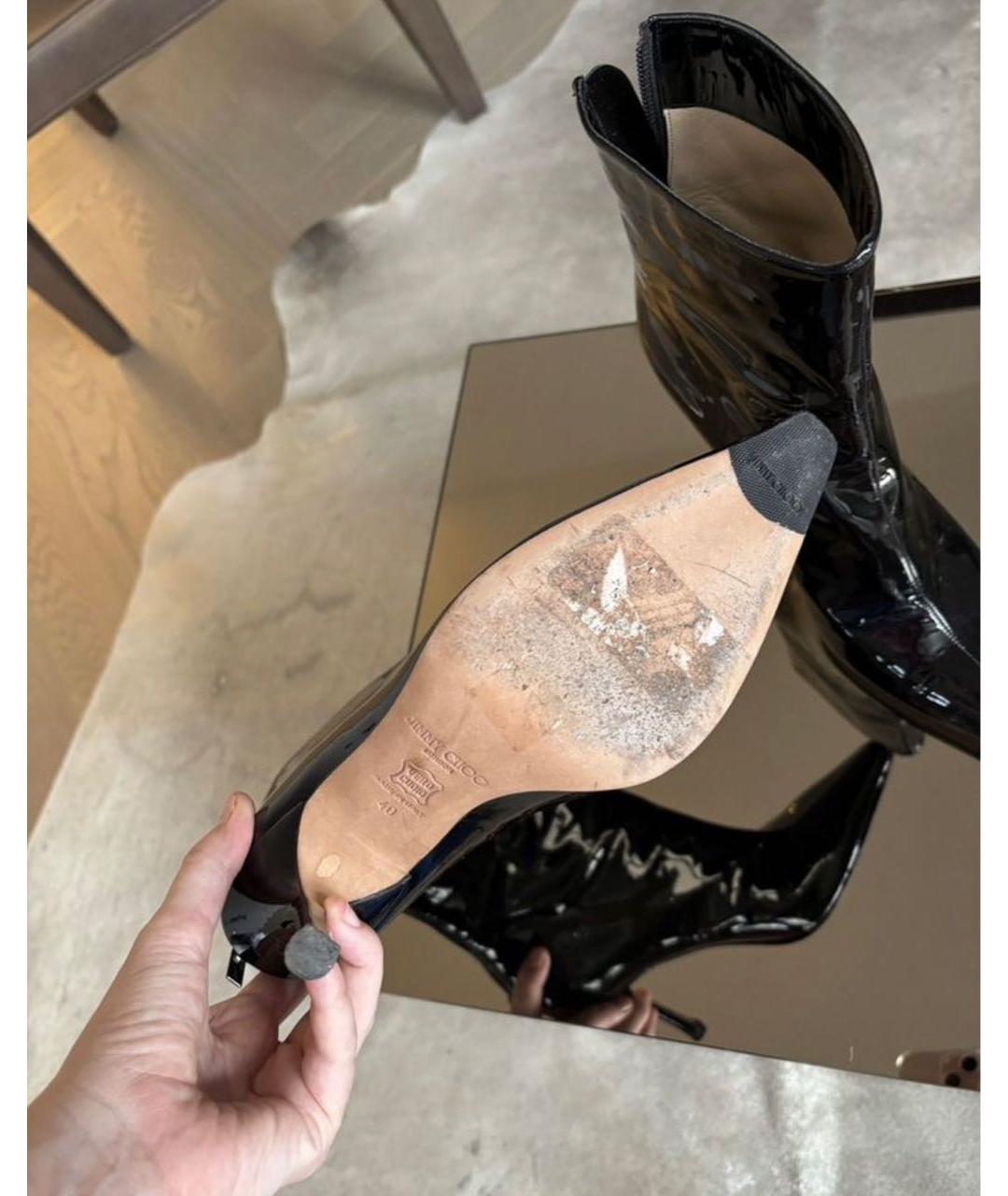 JIMMY CHOO Черные ботинки из лакированной кожи, фото 3