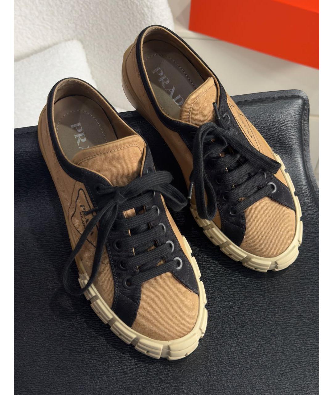 PRADA Бежевые кеды, фото 2
