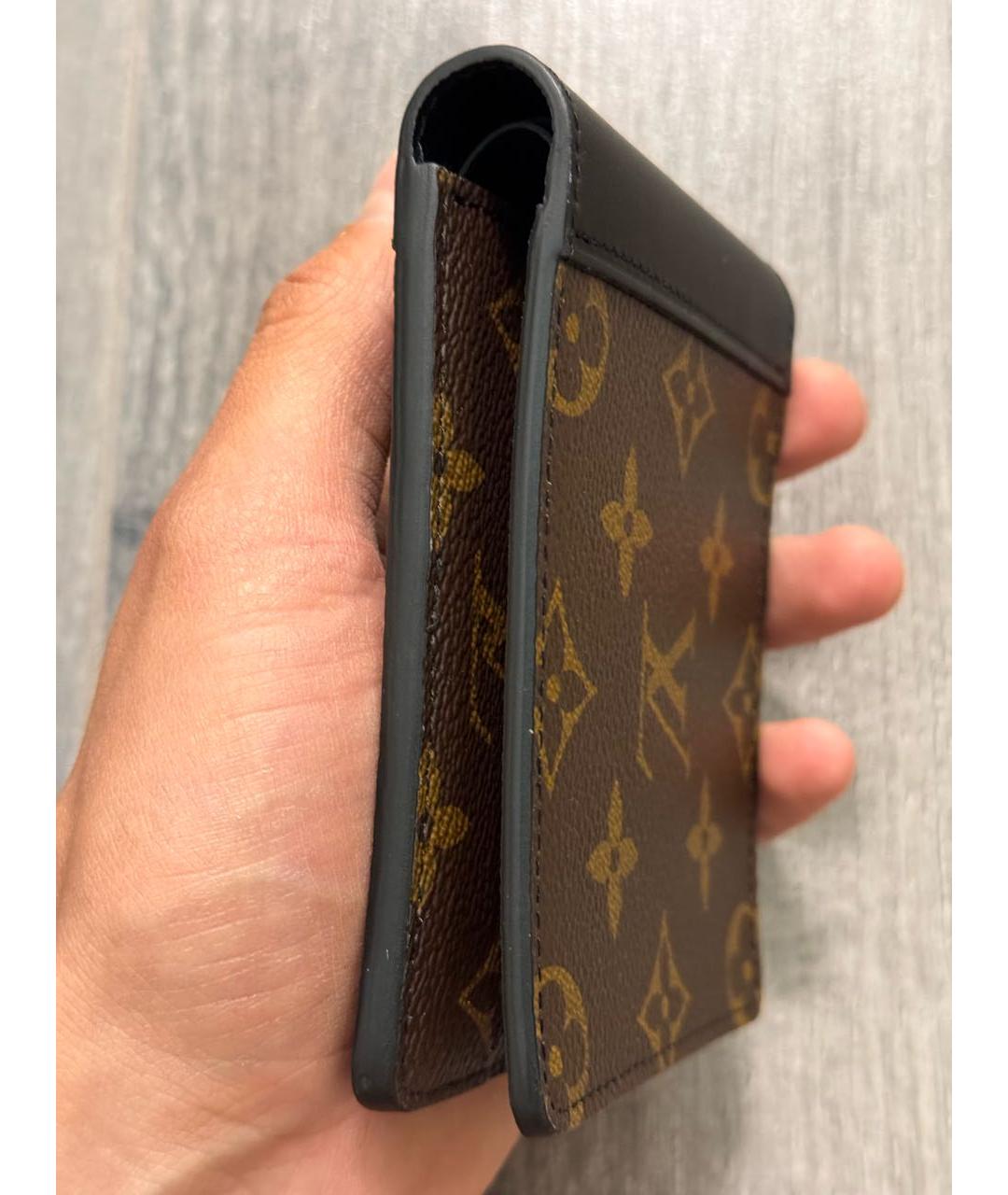 LOUIS VUITTON Коричневый кошелек, фото 5