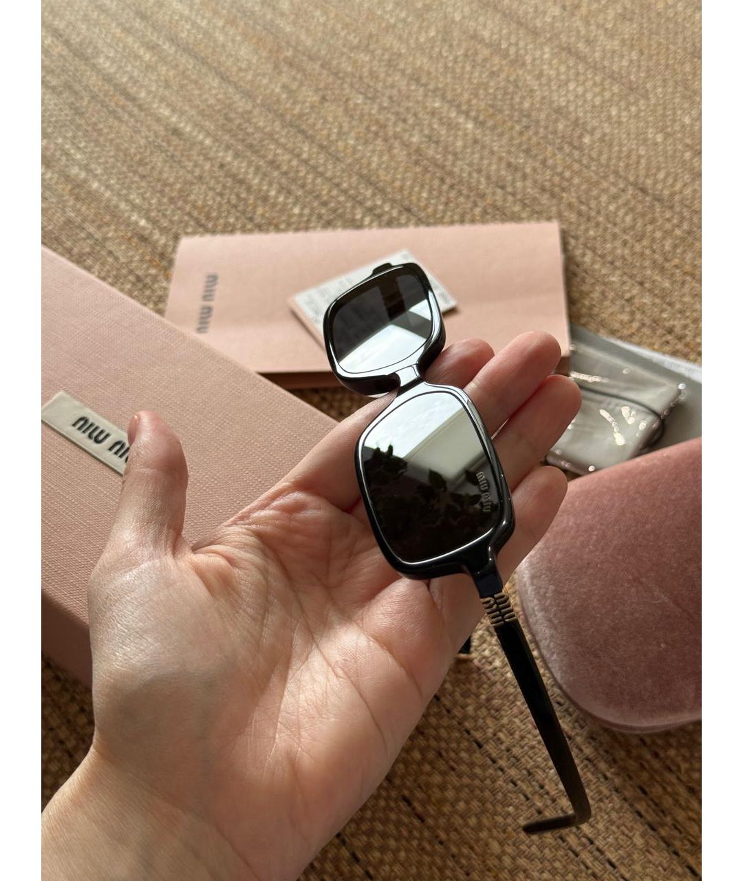 MIU MIU Черные пластиковые солнцезащитные очки, фото 5