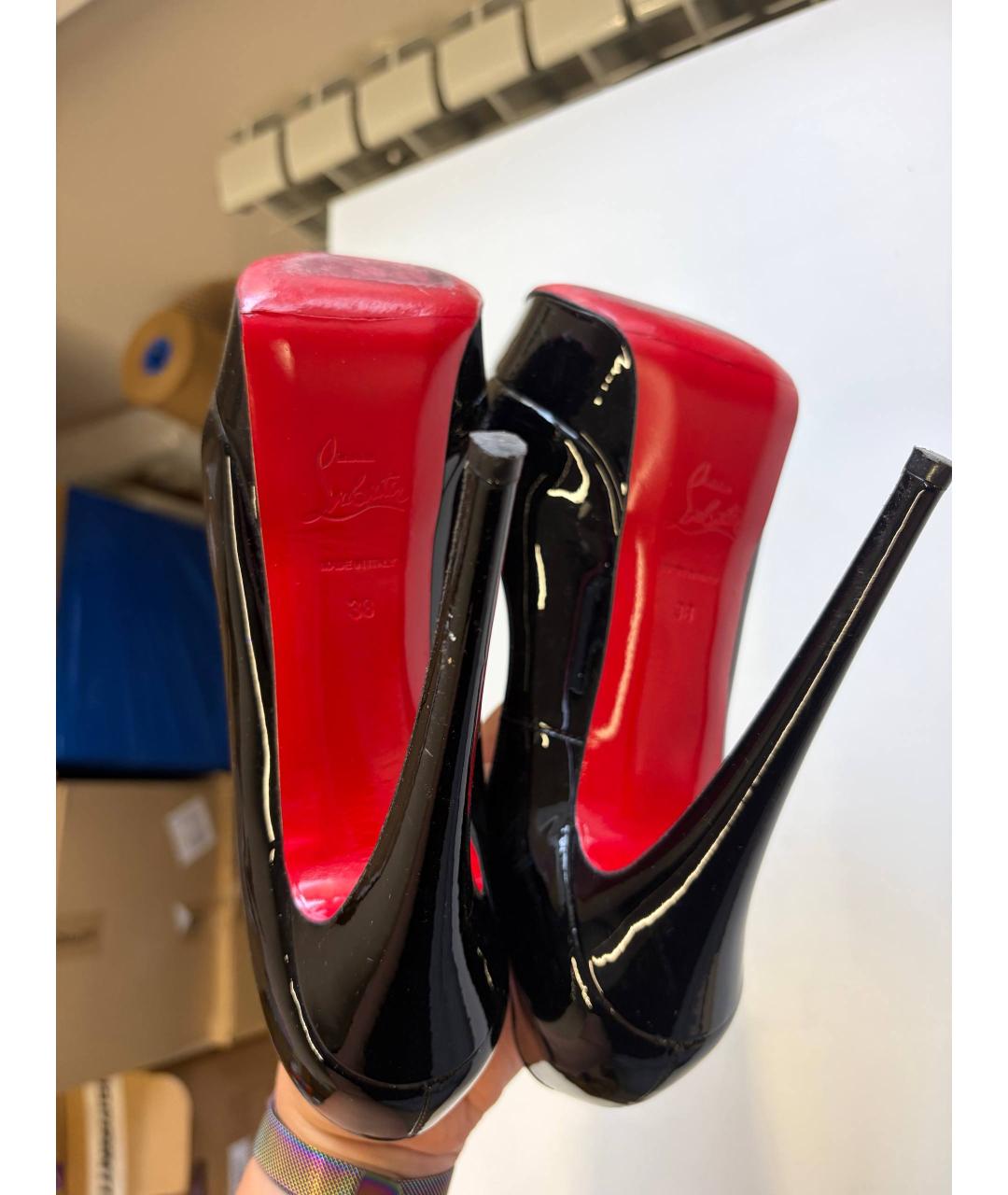 CHRISTIAN LOUBOUTIN Черные кожаные туфли, фото 5