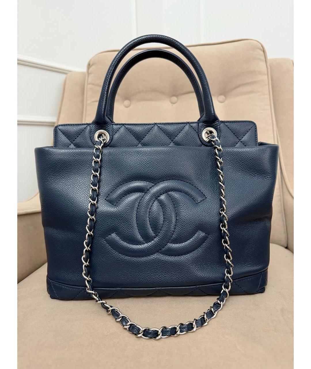 CHANEL Темно-синяя кожаная сумка тоут, фото 9