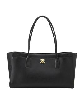 CHANEL Сумка с короткими ручками