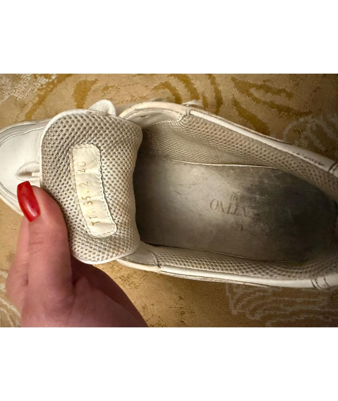 VALENTINO Белые кожаные кроссовки, фото 4